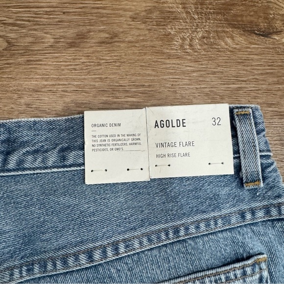 Agolde Vintage High Rise Flare Jeans in Clamour - Picture 7 of 11